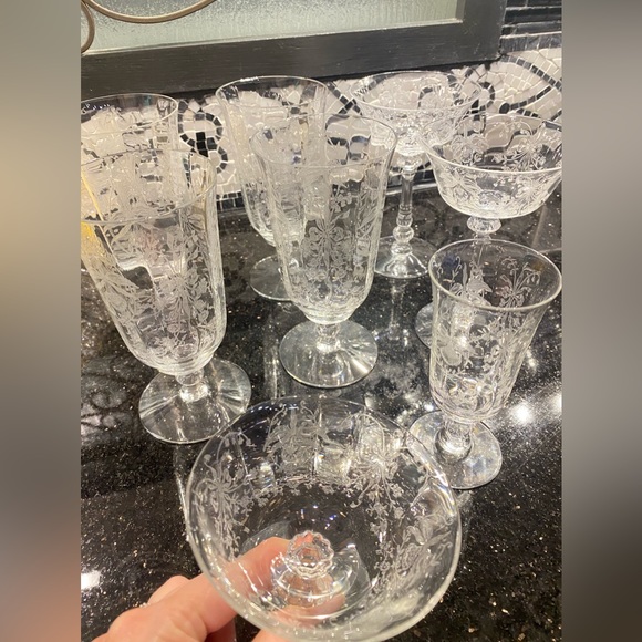 Misc set of 8 Heisey Orchid stemware. Flea bites. - Picture 2 of 3